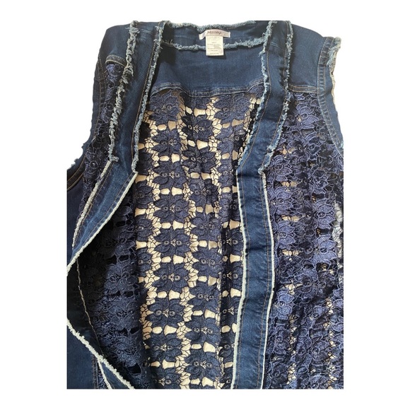 Plus Size Denim and Lace Jacket/Vest - Picture 2 of 3